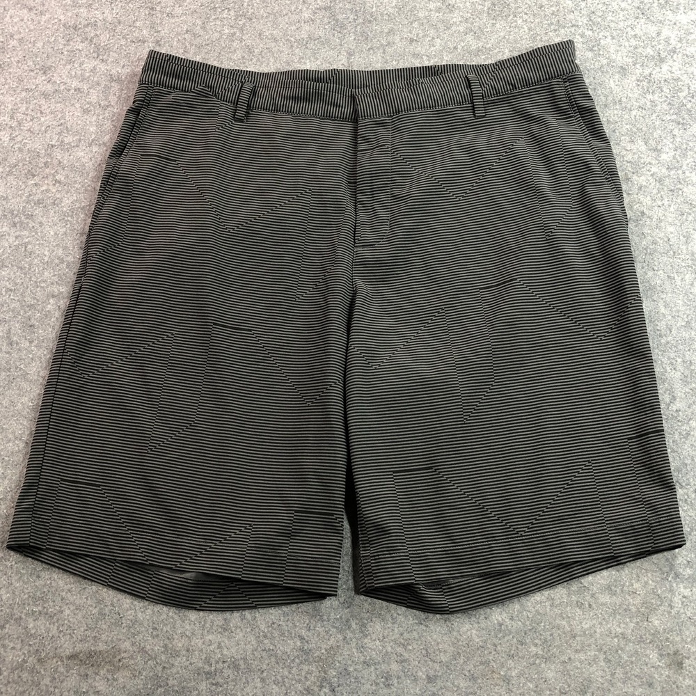 Nike Golf Mens Dri-Fit Shorts 36 Black Gray Geometric Striped Standard Fit